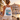 Person mit Ibiza-Grand-Tour-Turnbeutel an der Hafenpromenade vor der Altstadt Dalt Vila